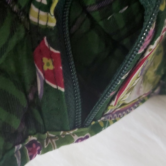 Vera Bradley Chelsea Green Small Handbag with Matching Tri Fold Wallet - Picture 9 of 11